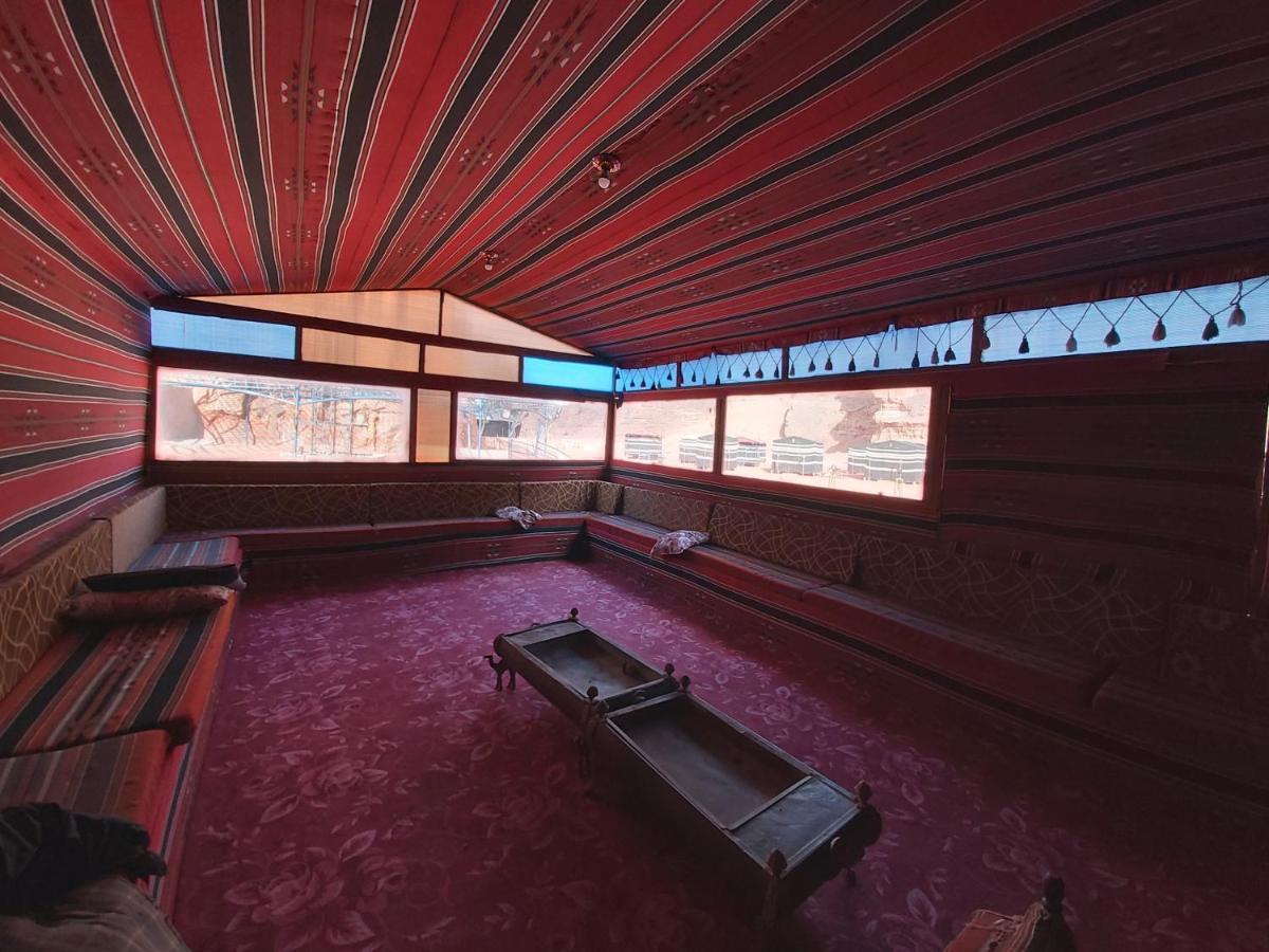 Rainbow Camp Hotel Wadi Rum Ngoại thất bức ảnh