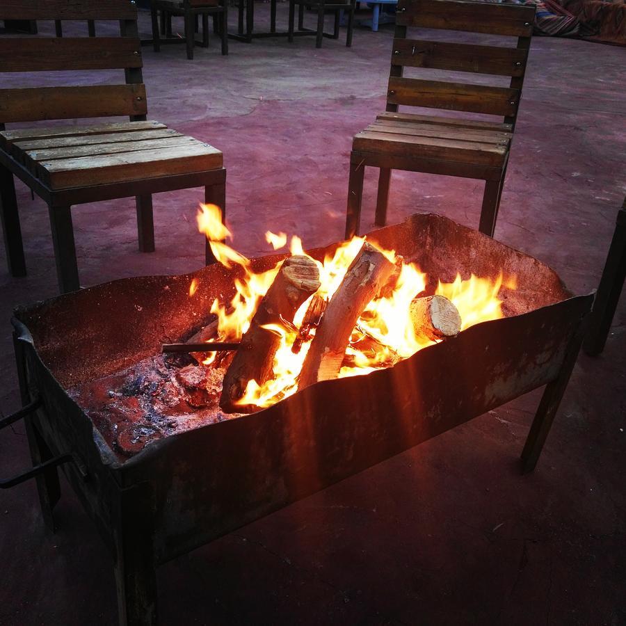 Rainbow Camp Hotel Wadi Rum Ngoại thất bức ảnh