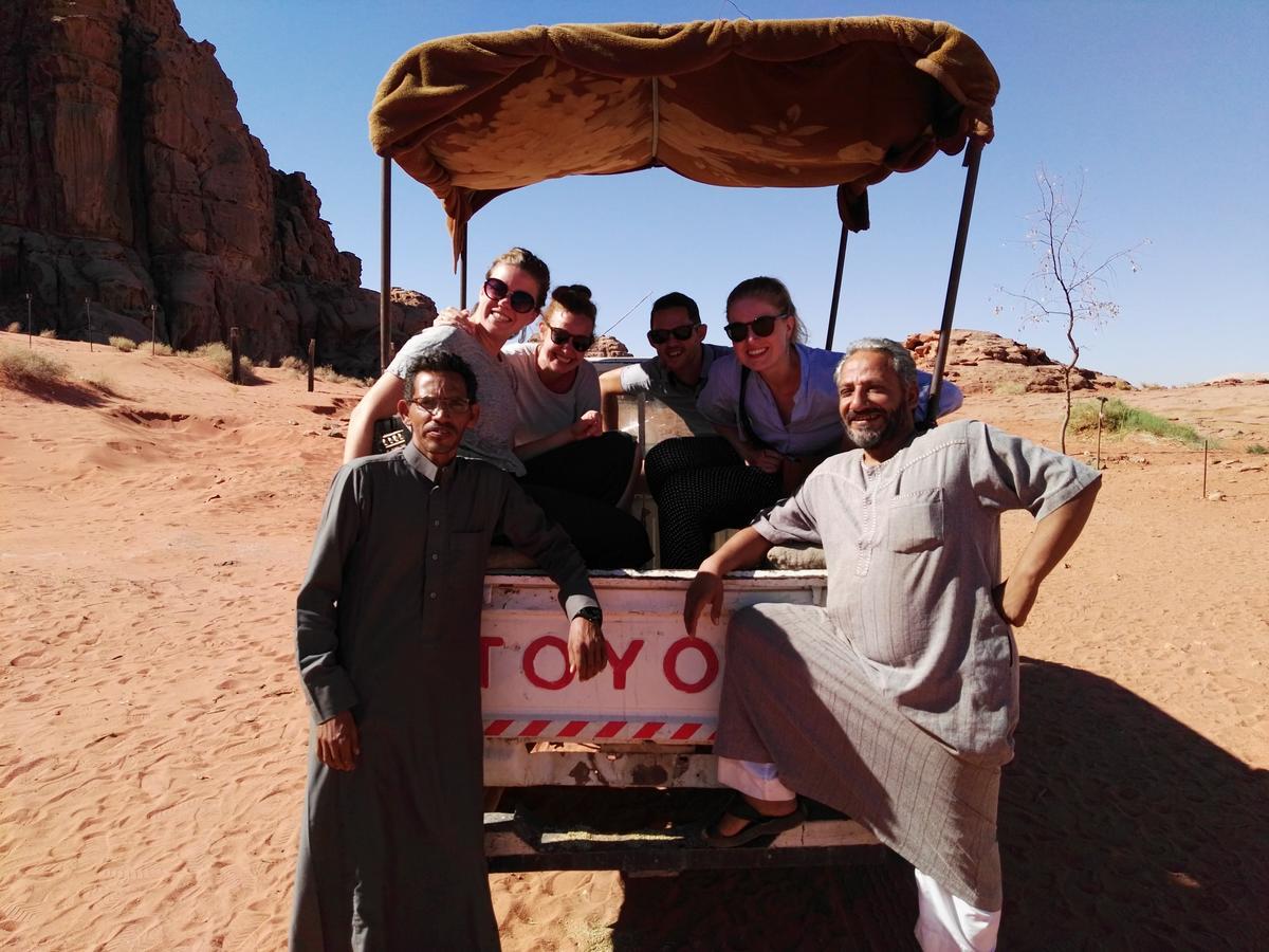 Rainbow Camp Hotel Wadi Rum Ngoại thất bức ảnh