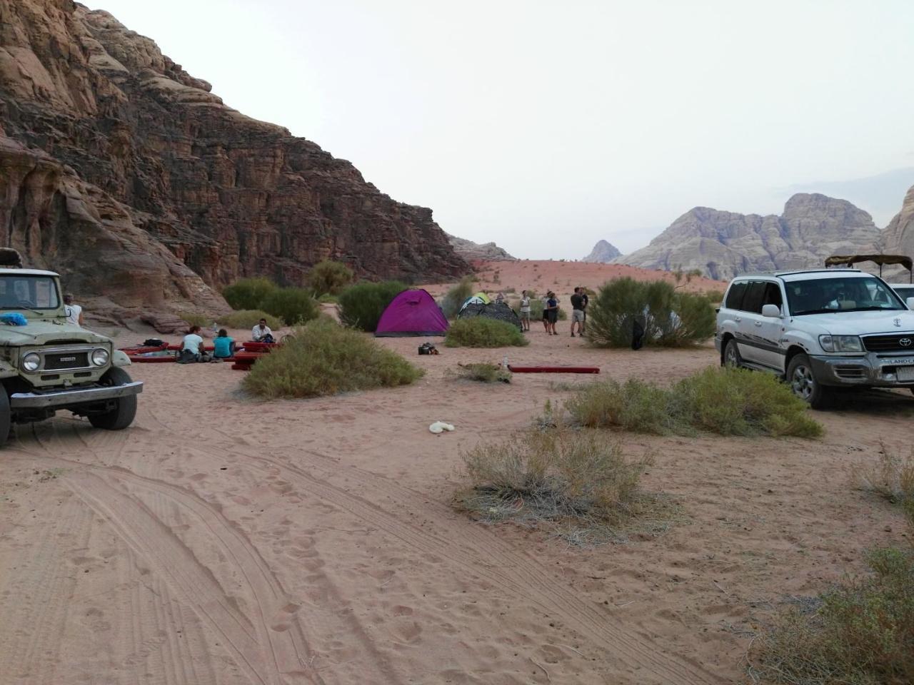 Rainbow Camp Hotel Wadi Rum Ngoại thất bức ảnh