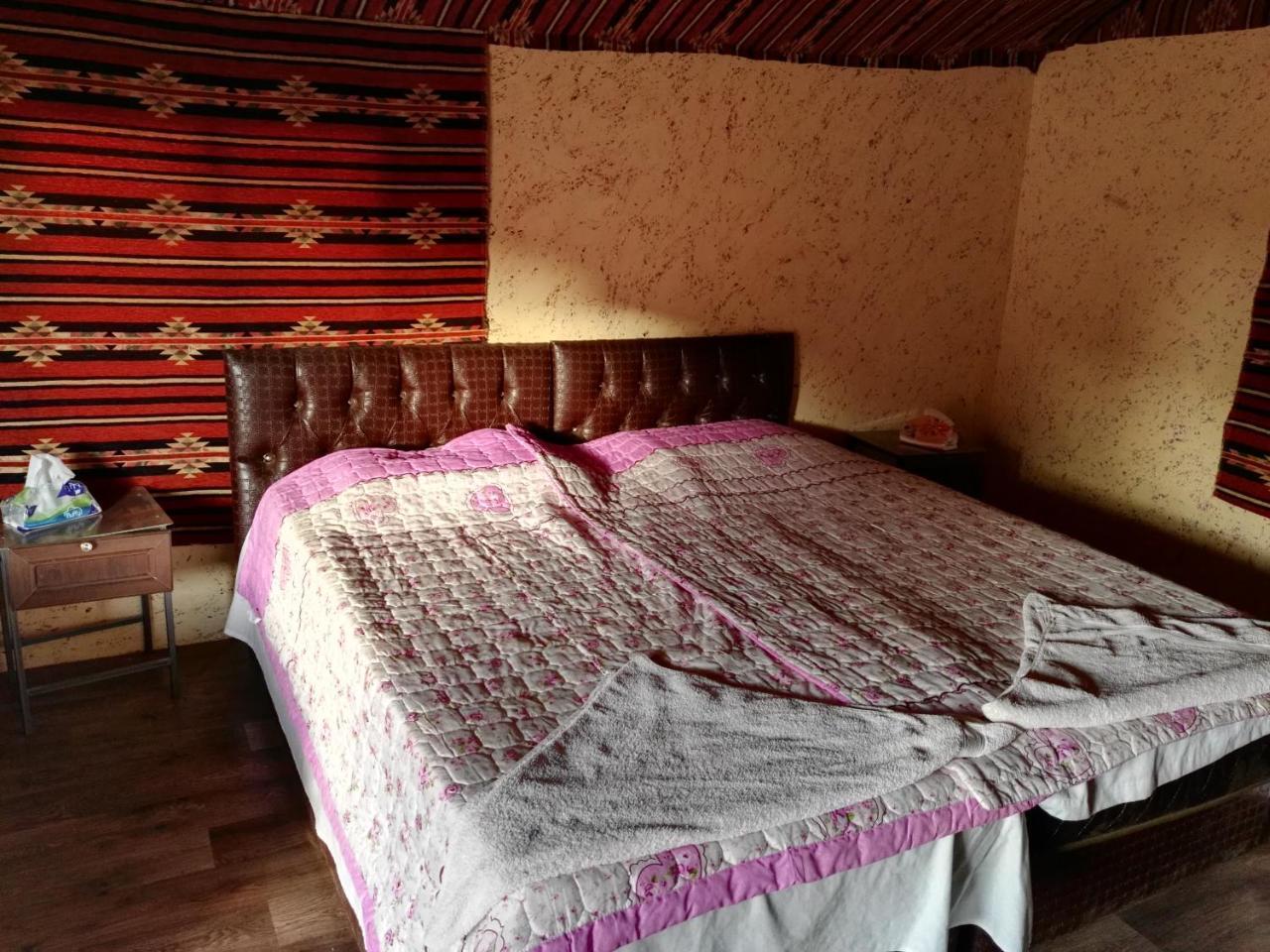 Rainbow Camp Hotel Wadi Rum Ngoại thất bức ảnh
