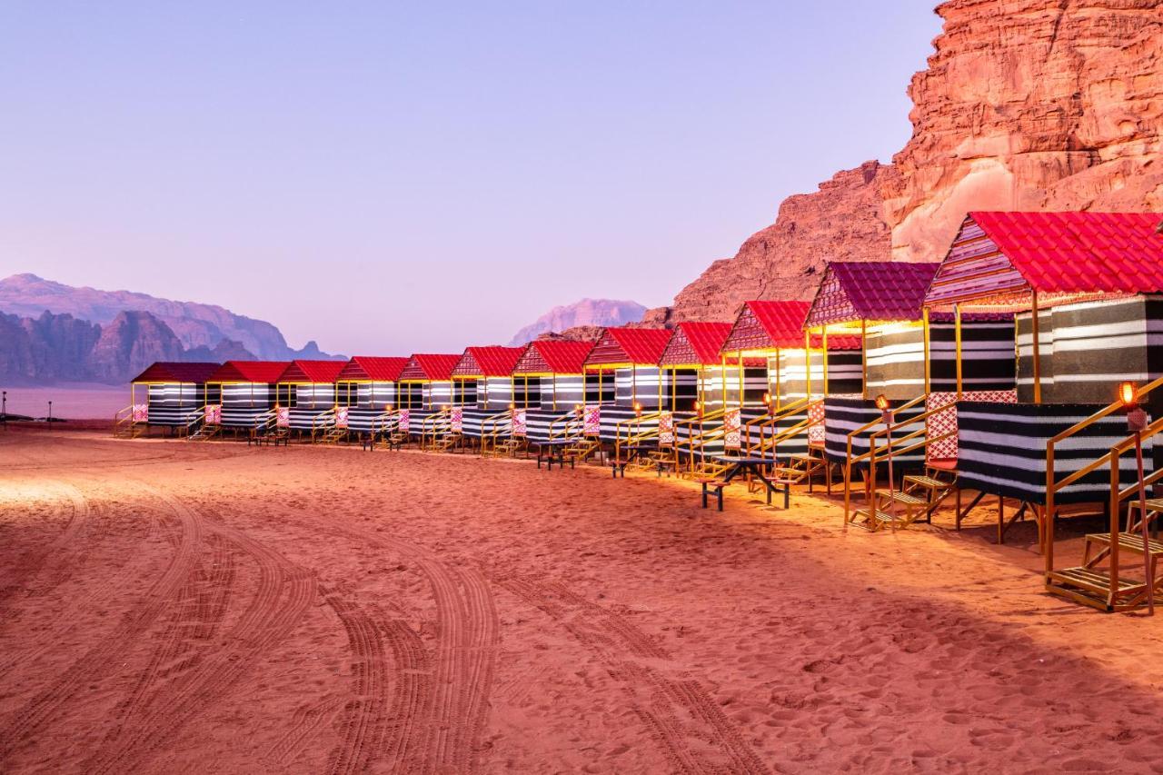 Rainbow Camp Hotel Wadi Rum Ngoại thất bức ảnh