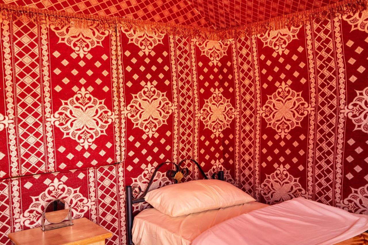 Rainbow Camp Hotel Wadi Rum Ngoại thất bức ảnh
